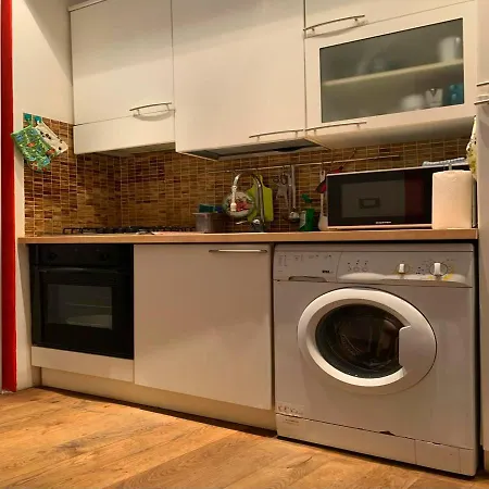 Apartment Sforza Rom